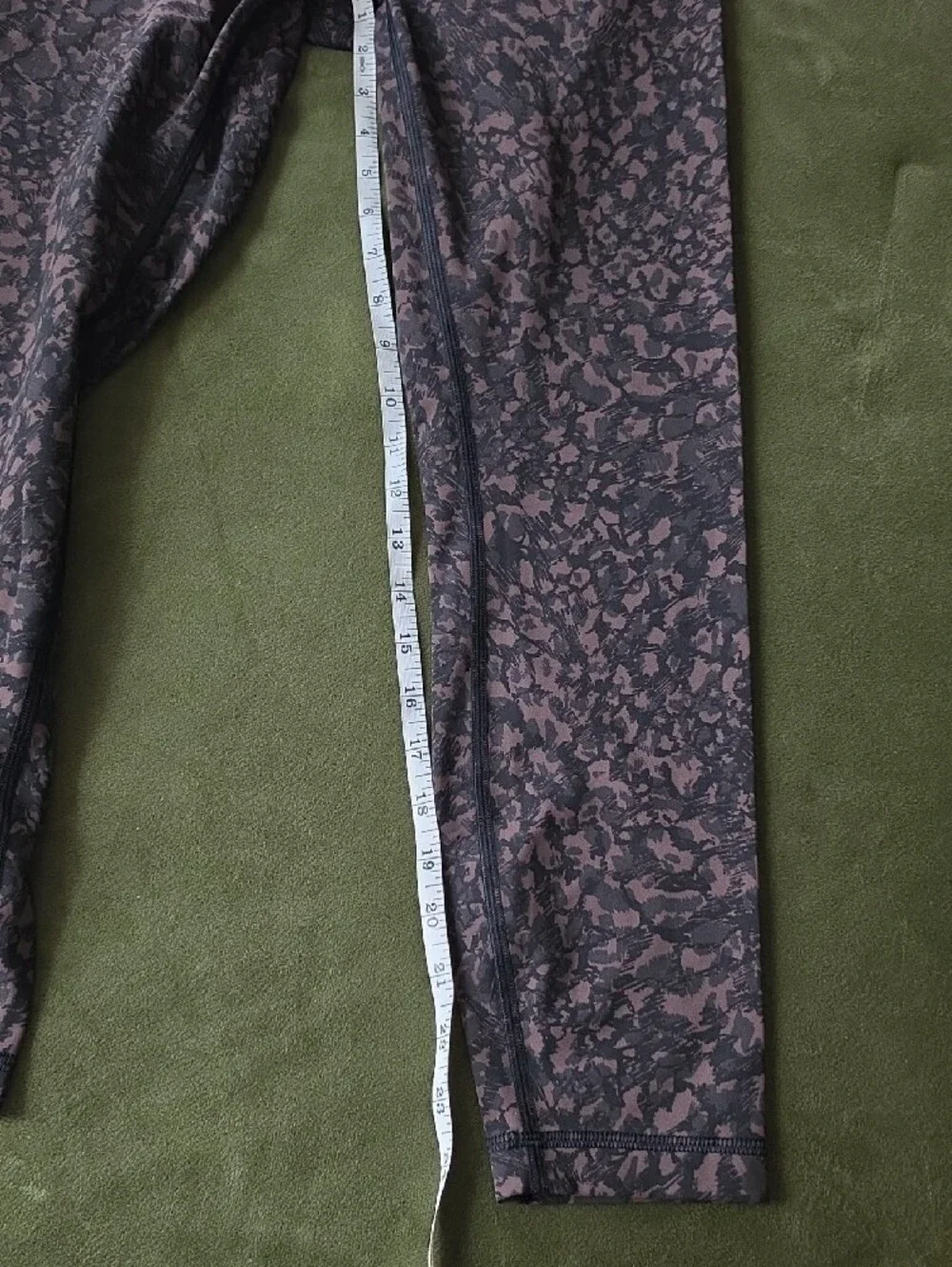 lululemon athletica Purple & Black Printed Leggings